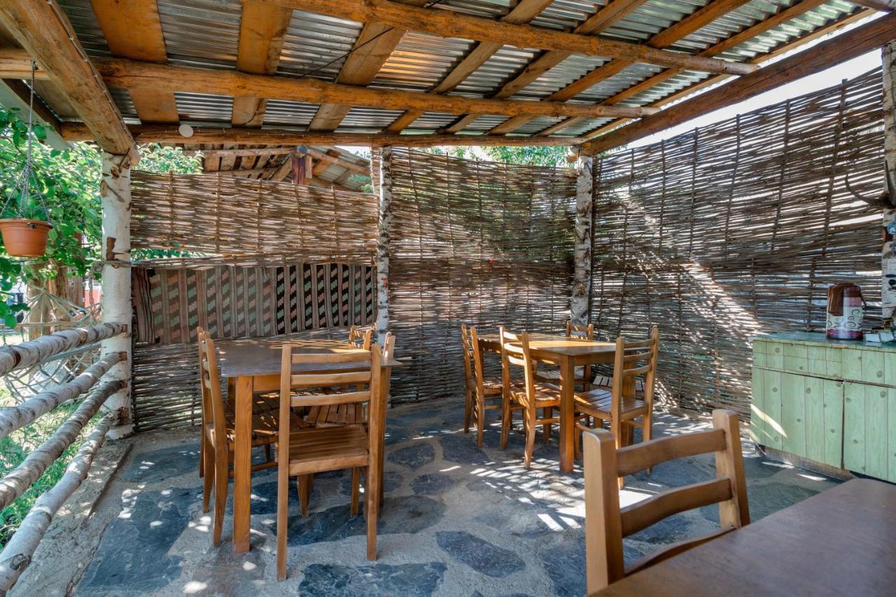 Guest House Old Omalo Exterior foto
